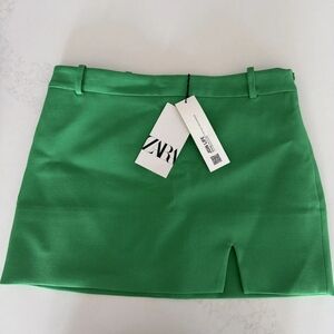 Zara Green Mini Skirt with Front Slit